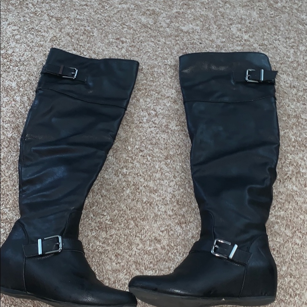Black boots